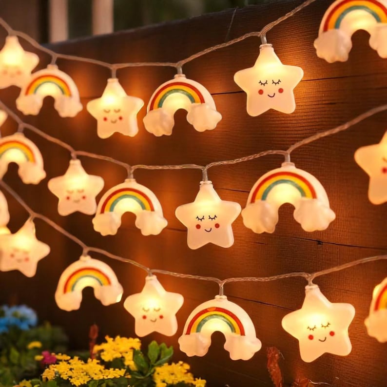 Sternförmige LED-Lichterkette, geeignet für Valentinstag, Partys und als Heimdekoration.